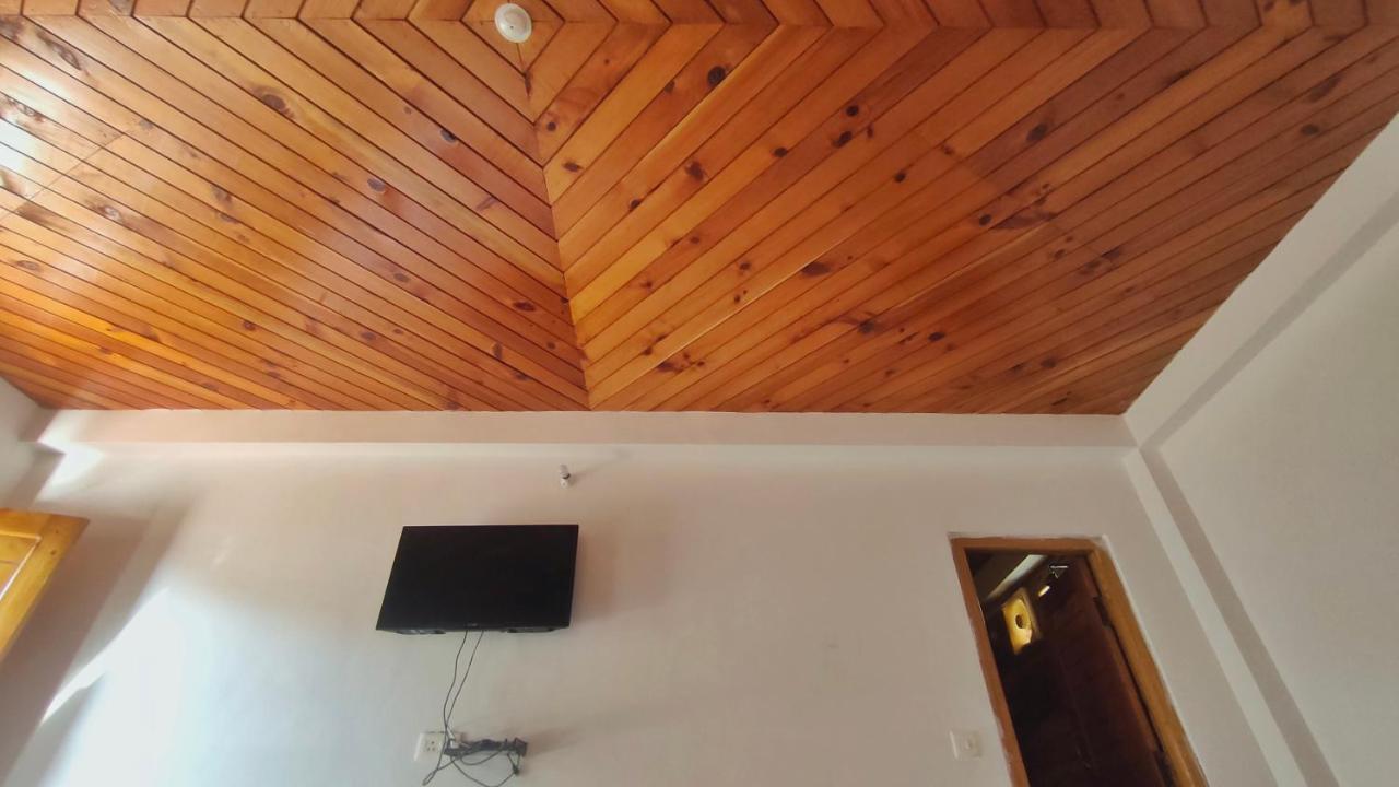 Babutaal Resort Chakrata Buitenkant foto